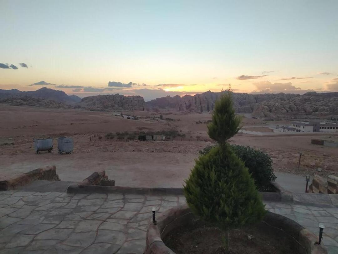 Little Petra Heritage Village Wadi Musa Buitenkant foto